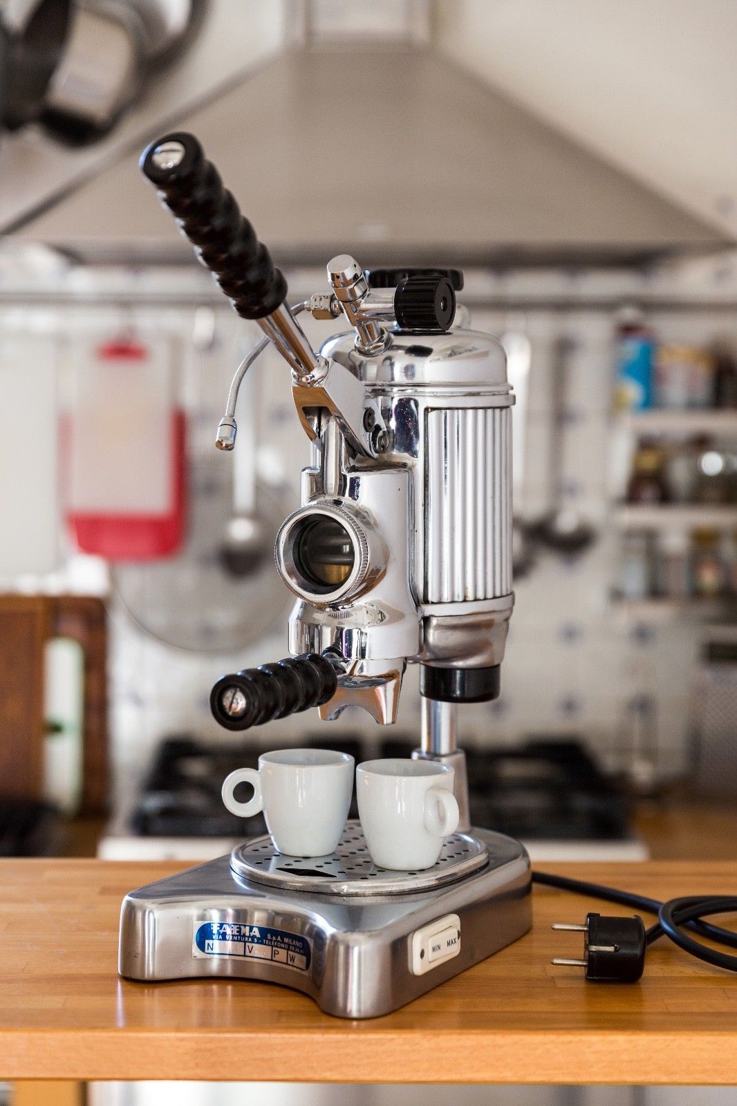 Les machines à café vintages les plus chères vendues sur eBay ! 